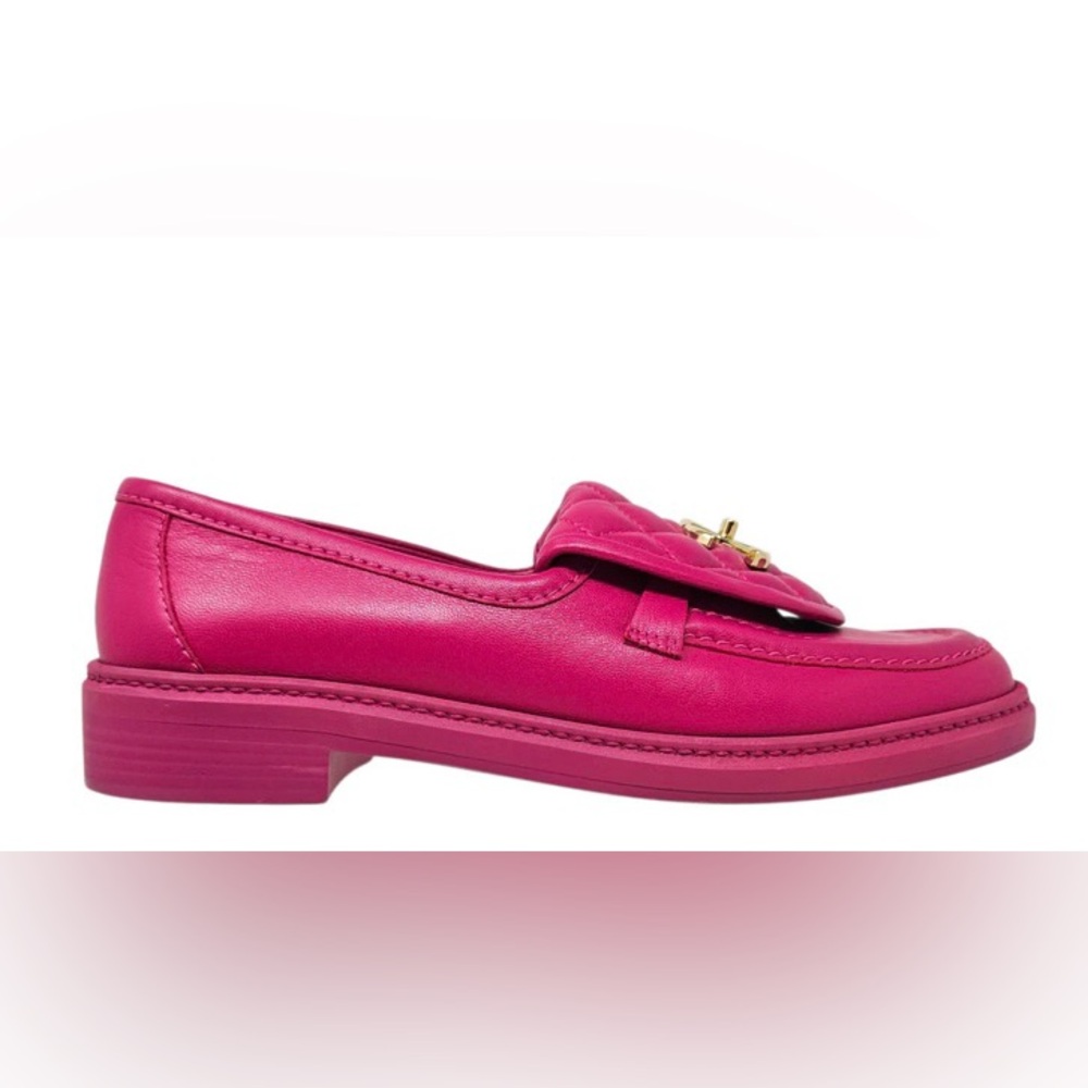 CHANEL OUILTED CC TURNLOCK LOAFERS - Picture 6 of 9
